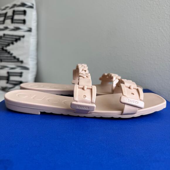 Gucci Blush Pink Jelly Chain Rubber Double Strap Slide Sandals Size 37 EU - Picture 6 of 13